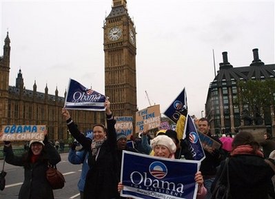 Obama supporters on Westminster Bridge with Big Ben in the background on November 1, 2008.