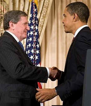 President Obama picks Richard Holbrook (left) as envoy to Pakistan and Afghanistan.