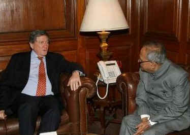 Richard Holbrooke, the US Special Envoy to India, Pakistan, and Afghanistan, meets with India's Foreign Minister in New Delhi.