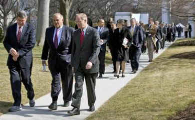 Governors leave the White House after meetings with President Obama. President Obama met with Governors in the State Dining Room of the White House. Governors are attending the National Governor's Association conference. Vice President Joe Biden and Treasury Secretary Tim Geithner also attended. The economic stimulus package was the focus of discussions between the White House and the Governors.