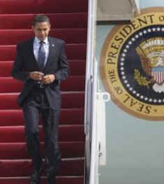 President Obama returns to Washington on Air Force One after visiting police recruits in Columbus, Ohio.