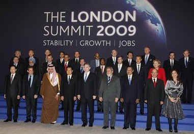 First G20 Summit group photo on the stage of the Excel Centre in London on April 2, 2009. Canadian PM Harper is missing in the first G20 group photo.