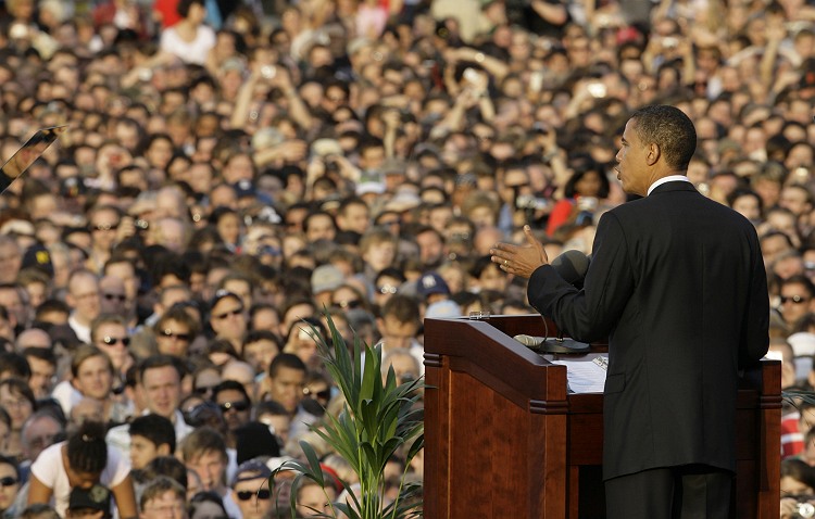 Senator Barack Obama gives a speech in front of hundreds of thousands of Berliners. Barack Obama called on Europe and the United States to stand together again during his Berlin, Germany speech on July 24, 2008. Obama's Berlin speech. in front of the Victory Column, was his only public speech on European tour which included a trip to London