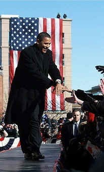 On February 10, 2007 Senator Barack Obama announces his Presidency in the 'Land of Lincoln'.