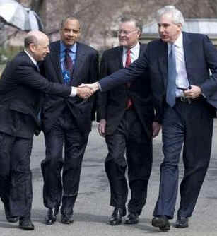 Financial executives arrive at the White House. President Barack Obama meets with the chief executives of major US financial institutions to hash out his plans for the economy.