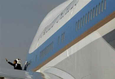 President Obama departs Andrews Air Force Base for Columbus, OH on March 6, 2009.