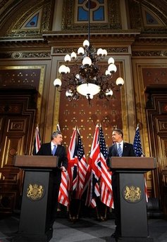 President Barack Obama and UK PM Gordon Brown speak at a joint news conference at the Foreign and Commonwealth Office in London.