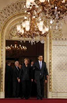 The G20 leaders are off to a working dinner in the Kurhaus building to discuss the April 4, 2009 NATO Summit agenda.