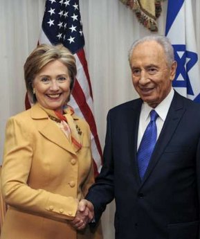 US Secretary of State Hillary Clinton meets with Israel's President Shimon Peres.