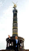 Senator Barack Obama gives a speech in front of hundreds of thousands of Berliners. Barack Obama called on Europe and the United States to stand together again during his Berlin, Germany speech on July 24, 2008. Obama's Berlin speech. in front of the Victory Column, was his only public speech on European tour which included a trip to London. Barack Obama - Important Speeches and Remarks. Eleven significant Barack Obama speeches from October 2002 - November 2008.